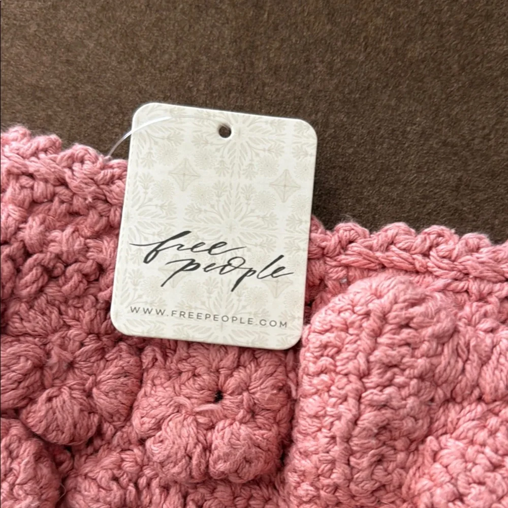 Freepeople pink crotchet tube top - Picture 2 of 7
